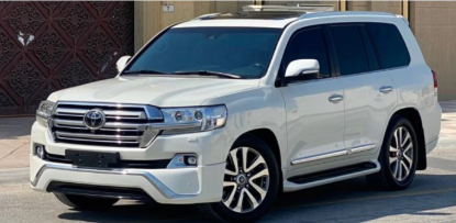 2018 Toyota Land Cruiser VXR 5.7 Litres V8 Petrol Engine White Brown SUV Automatic