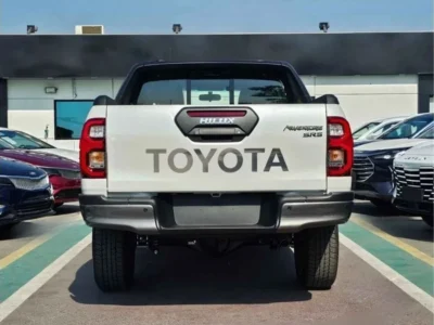 2025 Toyota Hilux Adventure DC 4.0 Liters V6 Petrol Engine White Black Pickup Truck