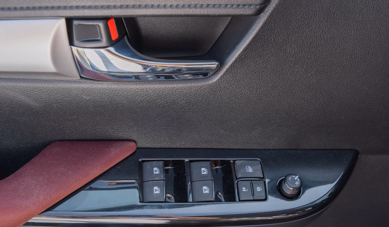 2025 Toyota Hilux TRD SR5 4.0L V6, DOHC, 24-Valve, Dual VVT-i Black Red Pickup Truck