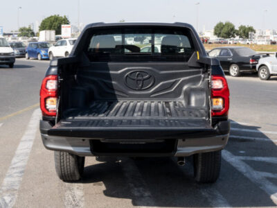 2025 Toyota Hilux Adventure SR5 4.0L V6 Petrol Engine Black Pickup Truck Automatic