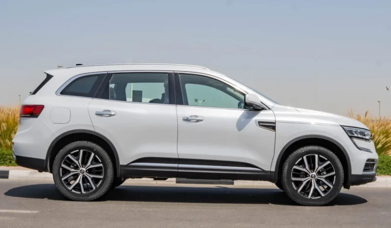 2025 Renault Koleos LE 2.5-liter 4-cylinder Petrol Engine White Black SUV Automatic