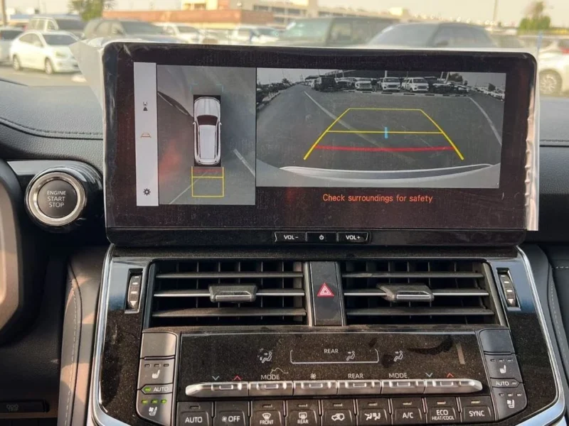 2025 Toyota LC300 VXR 3.3L 6 Cylinder DSL Highest Specification White Black SUV