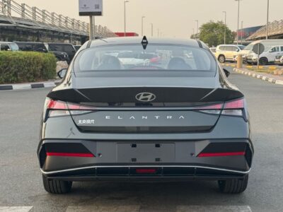 2025 HYUNDAI ELANTRA1.5L 4 Cylinder Petrol Engine Grey Black Sedan FWD