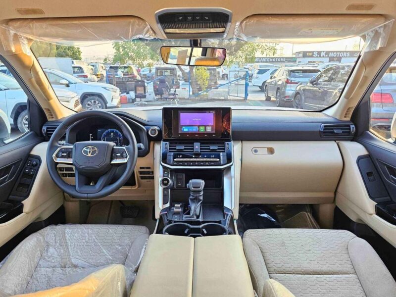 2025 Toyota Land Cruiser GXR TWIN TURBO 3.5L V6 PETROL White Brown SUV