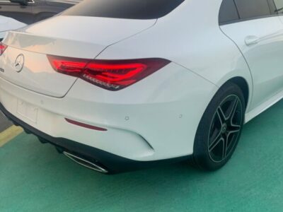 2023 Mercedes-Benz CLA 200 1.3 Litres 4-cylinder Petrol Engine White Red Sedan FWD