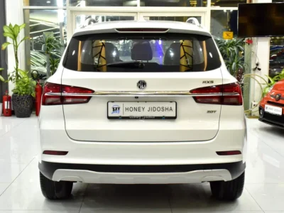 2021 MG RX5 Luxury 4 Cylinder Petrol Engine White Red SUV GCC Specs