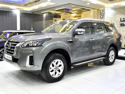 2022 Nissan Xterra Titanium 4 Cylinder Petrol Engine Grey Beige SUV GCC Specs