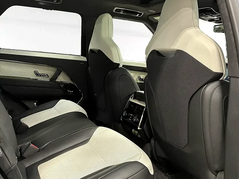 2025 Land Rover Range Rover Sport SV LIMITED 8 Cylinders Engine Blue White SUV