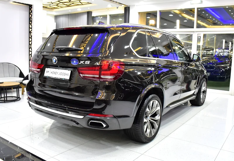 2014 BMW X5 Xdrive50i 8 Cylinder Petrol Engine Brown Beige SUV GCC Specs