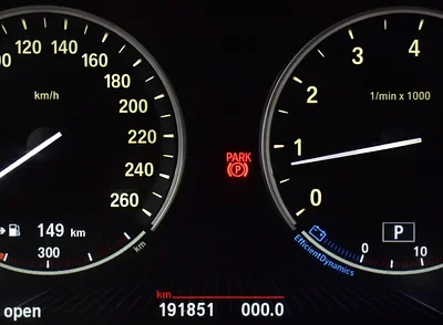 2014 BMW X5 Xdrive50i 8 Cylinder Petrol Engine Brown Beige SUV GCC Specs