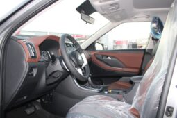 2024 Hyundai Creta 1.5 Liters Inline 4 Cylinders Engine Silver Tan SUV