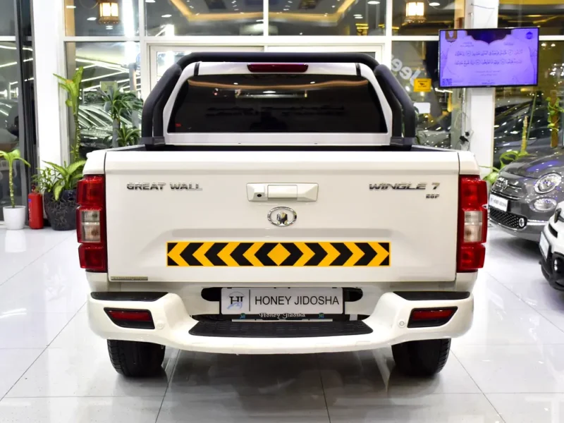2023 GWM Wingle 7 Double Cabin Petrol 4X4 4 Cylinder Petrol Engine White Black Pick Up