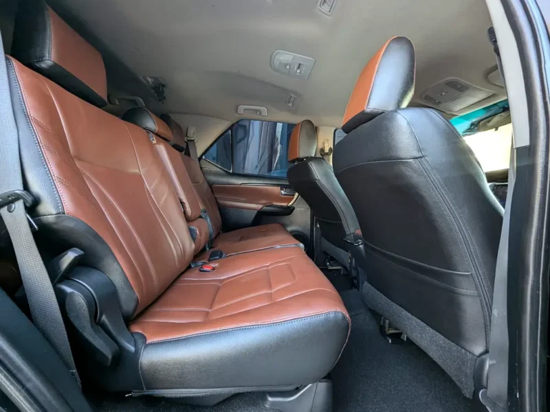 2018 Toyota Fortuner EXR FACELIFTED 2025 GCC Specs V4 2.7L Black Brown SUV