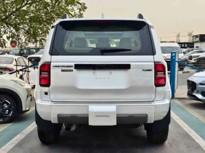 2026 Toyota Prado LUXURY TURBO 2.4L PETROL V4 Engine White Beige SUV GCC Specs