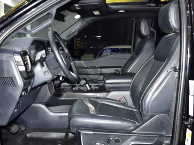 2024 Ford F-Series Pickup Lariat 4 Cylinder Petrol Engine Black Pick Up Truck GCC