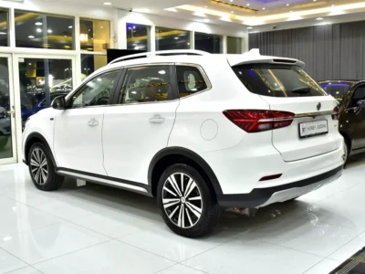 2021 MG RX5 Luxury 4 Cylinder Petrol Engine White Red SUV GCC Specs