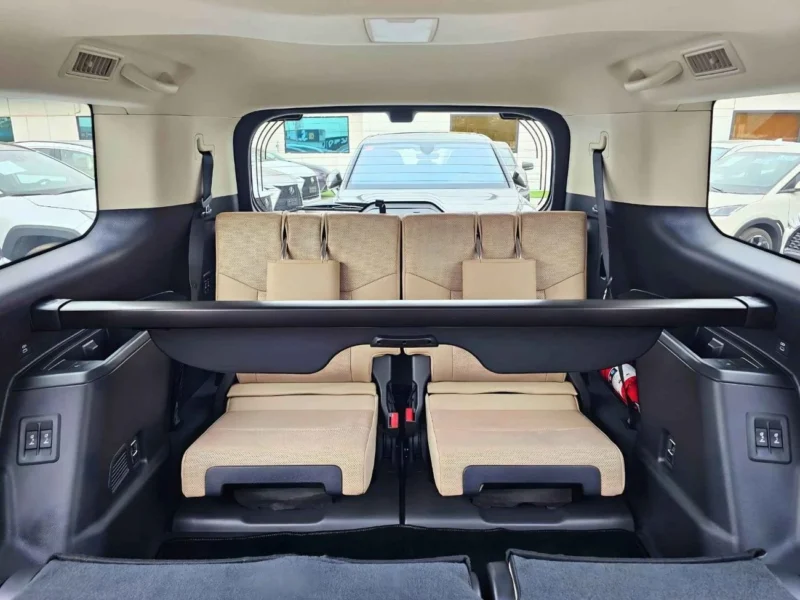 2026 Toyota Prado LUXURY TURBO 2.4L PETROL V4 Engine White Beige SUV GCC Specs