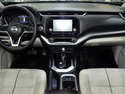 2022 Nissan Xterra Titanium 4 Cylinder Petrol Engine Grey Beige SUV GCC Specs