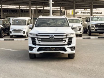 2025 Toyota LC300 VXR 3.3L 6 Cylinder DSL Highest Specification White Black SUV