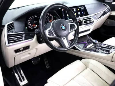 2020 BMW X7 XDrive50i M Sport 8 Cylinders Petrol Engine Maroon White SUV