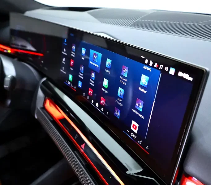 2025 BMW M5 Competition FULL CARBON MANHART KIT Green Orange Sedan GCC