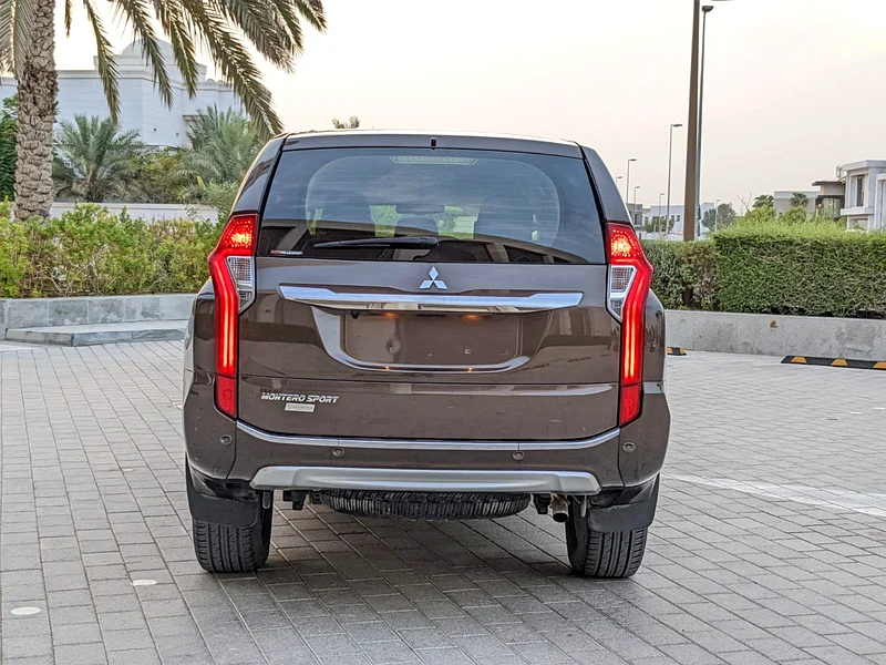 2017 Mitsubishi Montero Sport GLS 2WD 6 Cylinder Petrol Engine Brown Beige SUV