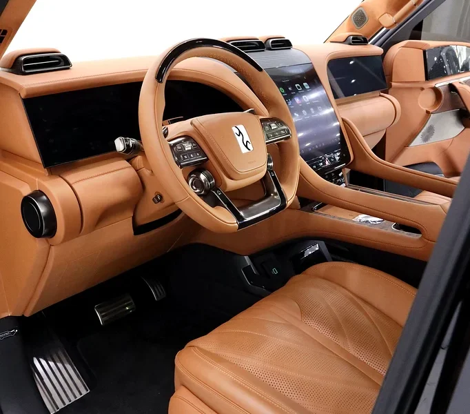 2024 YangWang U8 Other PREMIUM EDITION INDIVIDUAL WHEEL DRIVE Black Tan SUV