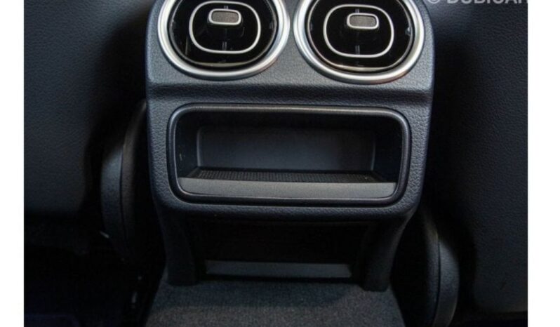 2023 Mercedes-Benz C 200 4 Cylinder Petrol Engine1.5-liter Black Tan Sedan RWD