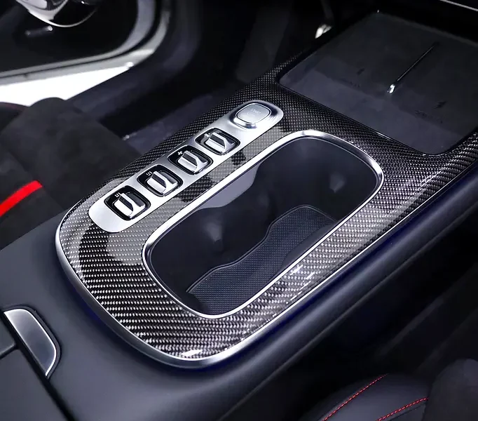 2025 XIAOMI SU7 ULTRA FULLY LOADED Electric Vehicle White Black Sedan CARBON EXT / INT