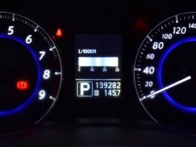 2020 Infiniti QX70 Luxury 6 Cylinder Petrol Engine Silver Brown SUV GCC Specs