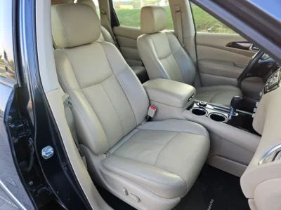 2016 Nissan Pathfinder SV 6 Cylinder Petrol Engine Blue Beige SUV GCC Specs