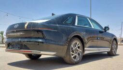 2024 Hyundai Azera 3.5 Litres V6 Petrol Engine Black White Sedan FWD