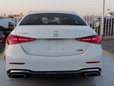 2025 Mercedes-Benz C 200 MERCEDES C200L 1.5L 4 Cylinders Engine White Black Sedan