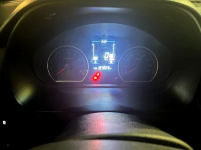 2023 Victory V1 SRS 4 Cylinder Petrol Engine Manual White Black Van GCC Specs