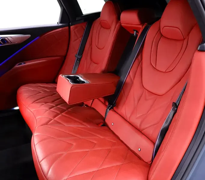 2023 BMW XM XM 8 Cylinder Engine CARBON PACKAGE FULLY LOADED Grey Red SUV