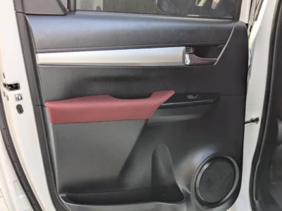 2024 Toyota Hilux SR5 DOUBLE CABIN 4X4 V4 Petrol Engine 2.7L White Red Pickup