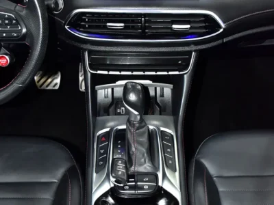 2021 MG HS Trophy 4 Cylinders Petrol Engine Red Black SUV GCC Specs