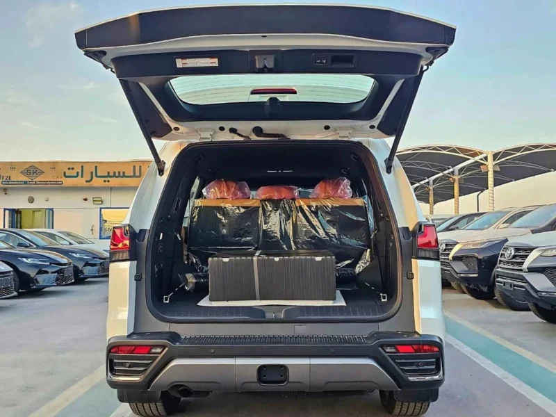 2024 Lexus LX 500 LX500D TURBO SPORTS 3.3L V6 DIESEL White Tan SUV GCC