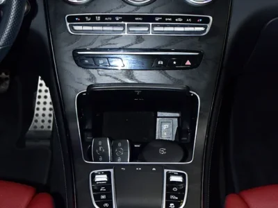 2021 Mercedes-Benz GLC GLC 200 4 Cylinder Petrol Engine White Red Crossover GCC