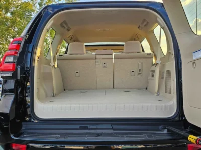 2023 Toyota Land Cruiser GXR HIGH OPTION 4.0L PETROL V6 Black Beige SUV GCC Specs