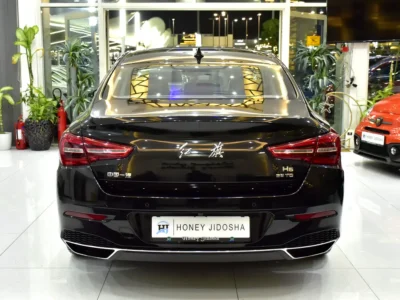 2022 Hongqi H5 Luxury 4 Cylinder Petrol Engine Black Red Sedan GCC Specs