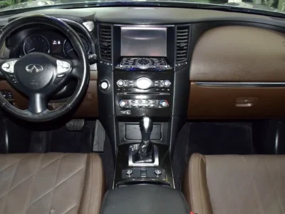 2020 Infiniti QX70 Luxury 6 Cylinder Petrol Engine Silver Brown SUV GCC Specs