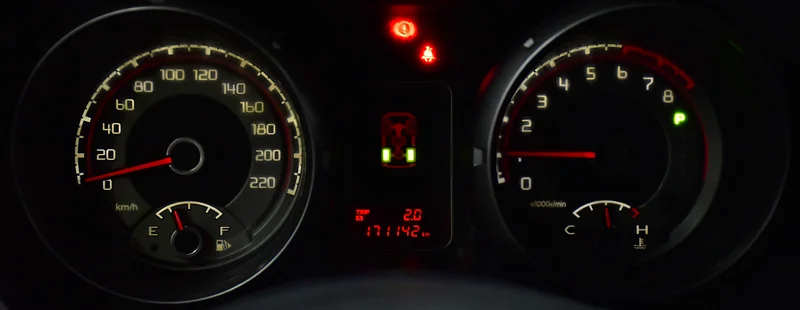 2014 Mitsubishi Pajero GLS 6 Cylinders Petrol Engine Brown Grey Crossover GCC Specs