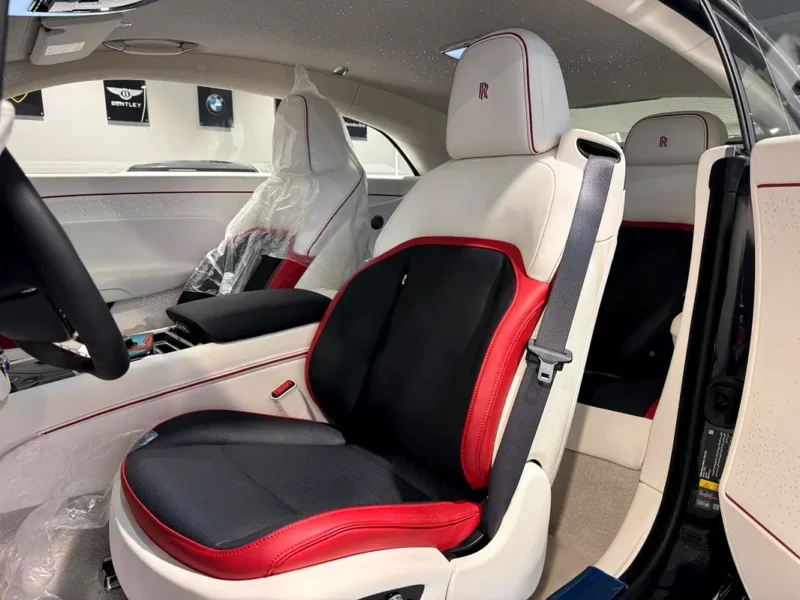 2024 Rolls-Royce Spectre Standard Ultra Luxury Electric Coupe Black White GCC