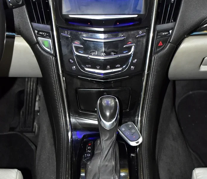 2015 Cadillac ATS 2.0T Standard 4 Cylinder Petrol Engine White Beige Sedan GCC