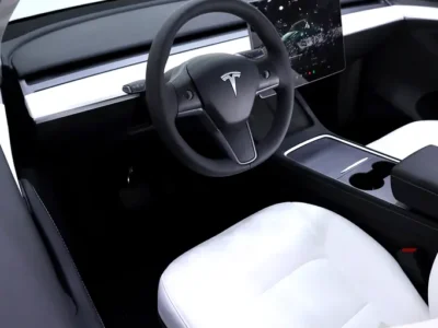 2024 Tesla Model Y Standard Electric Vehicle Black White SUV 450 - 550 KM Range
