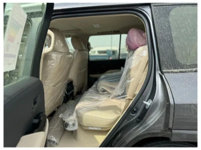 2024 Toyota Land Cruiser GXR 4.0L 6 Cylinders Engine FULL OPTION Black Beige SUV