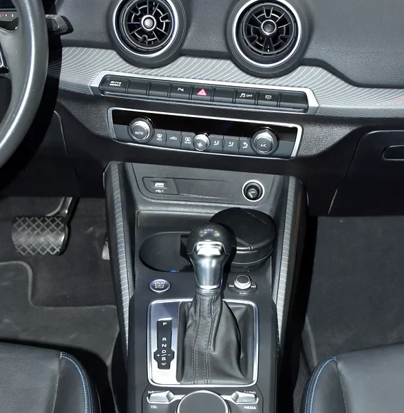 2021 Audi Q2L 30 E-Tron Electric Vehicle White Black Crossover 250 - 350 KM Range