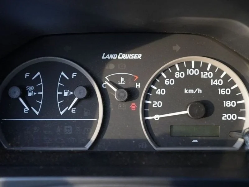 2025 Toyota Land Cruiser 70 Hard Top LC78 4.5 Litre V8 Diesel Engine White Brown SUV