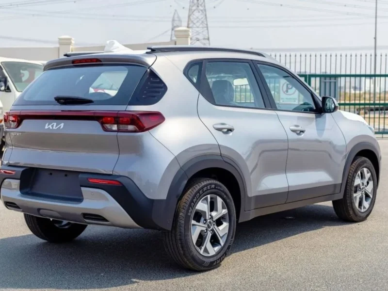 2023 Kia Sonet GLS 1.5 Liters 4-cylinder Petrol Engine Silver Grey SUV Automatic